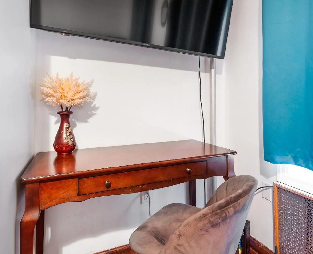 Lower East Side Vintage Cozy 2Bedroom New York 0*,  USA