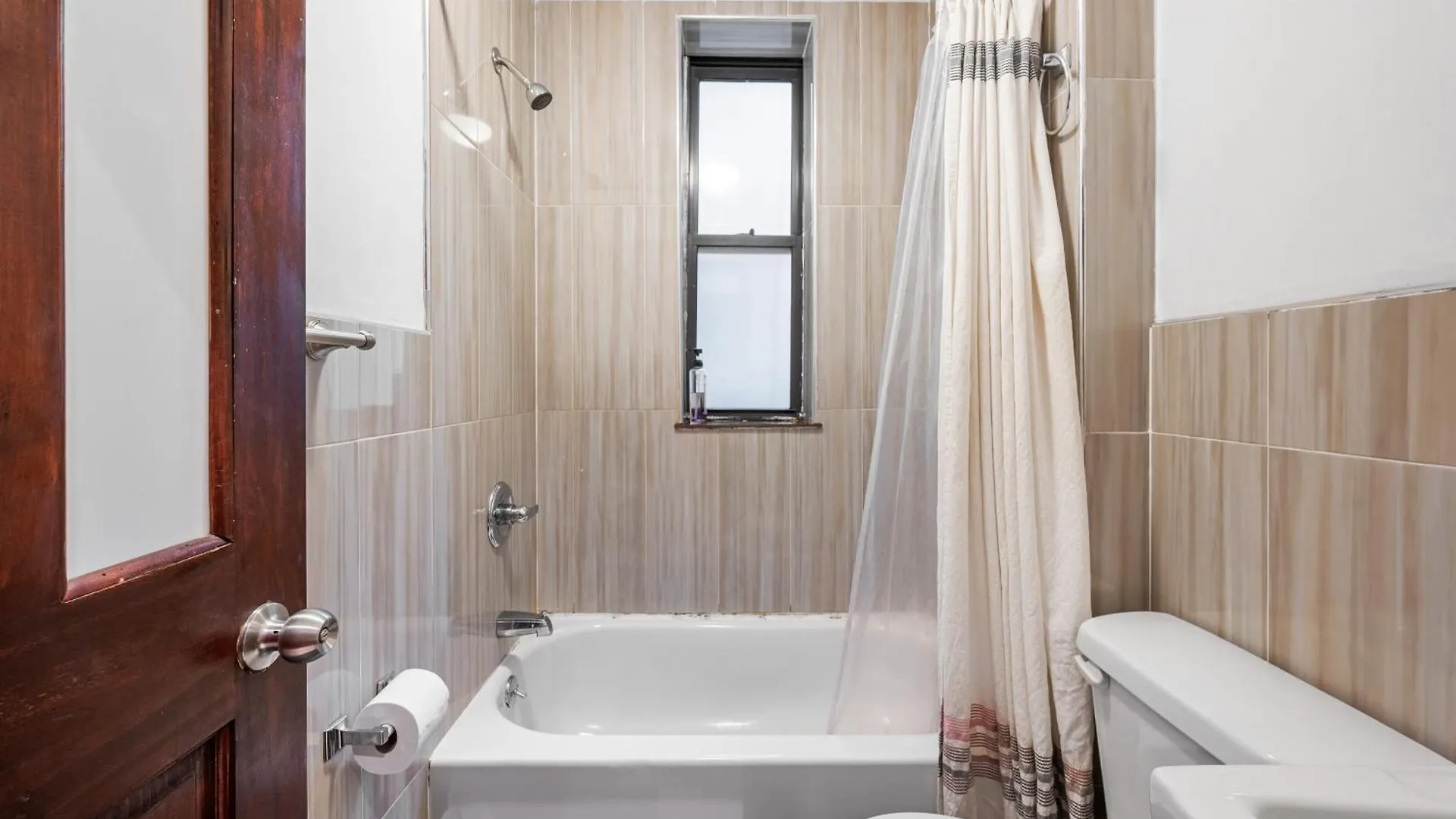 Lower East Side Vintage Cozy 2Bedroom New York